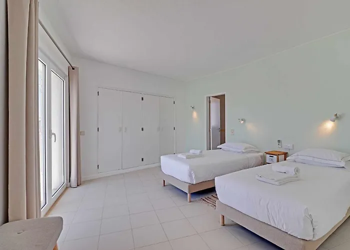 Villux - Enar-6 Quartos, Ideal Familias * 阿尔布费拉