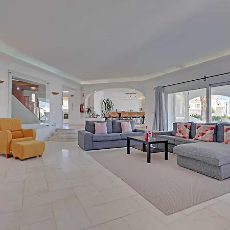 Villa Villux - Enar-6 Quartos, Ideal Familias Albufeira